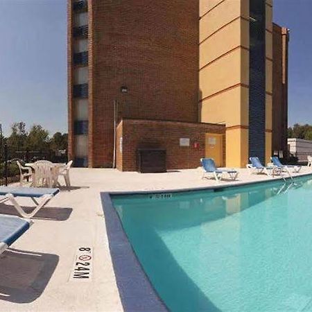 Red Roof Inn & Suites Мейкон Экстерьер фото