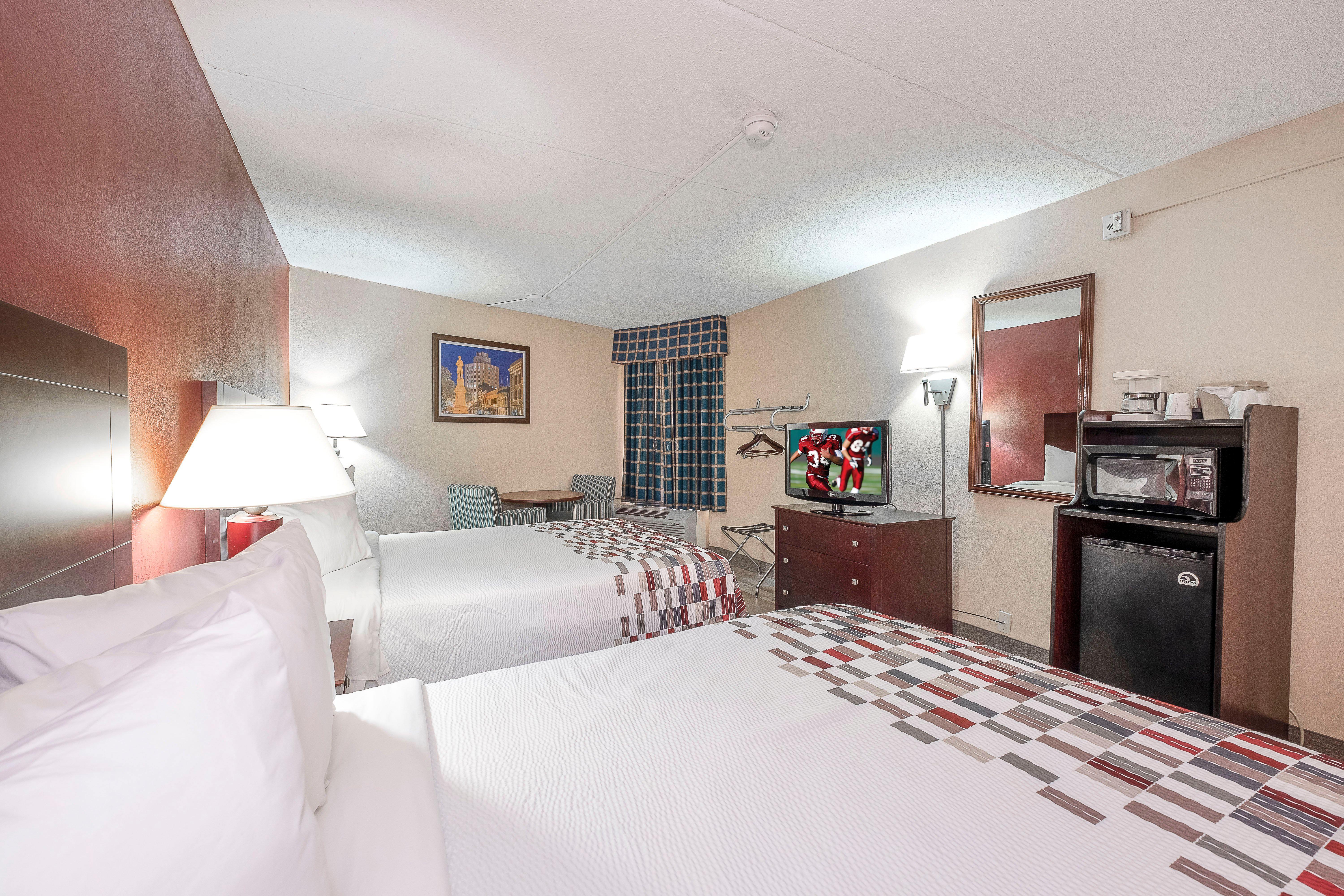 Red Roof Inn & Suites Мейкон Экстерьер фото
