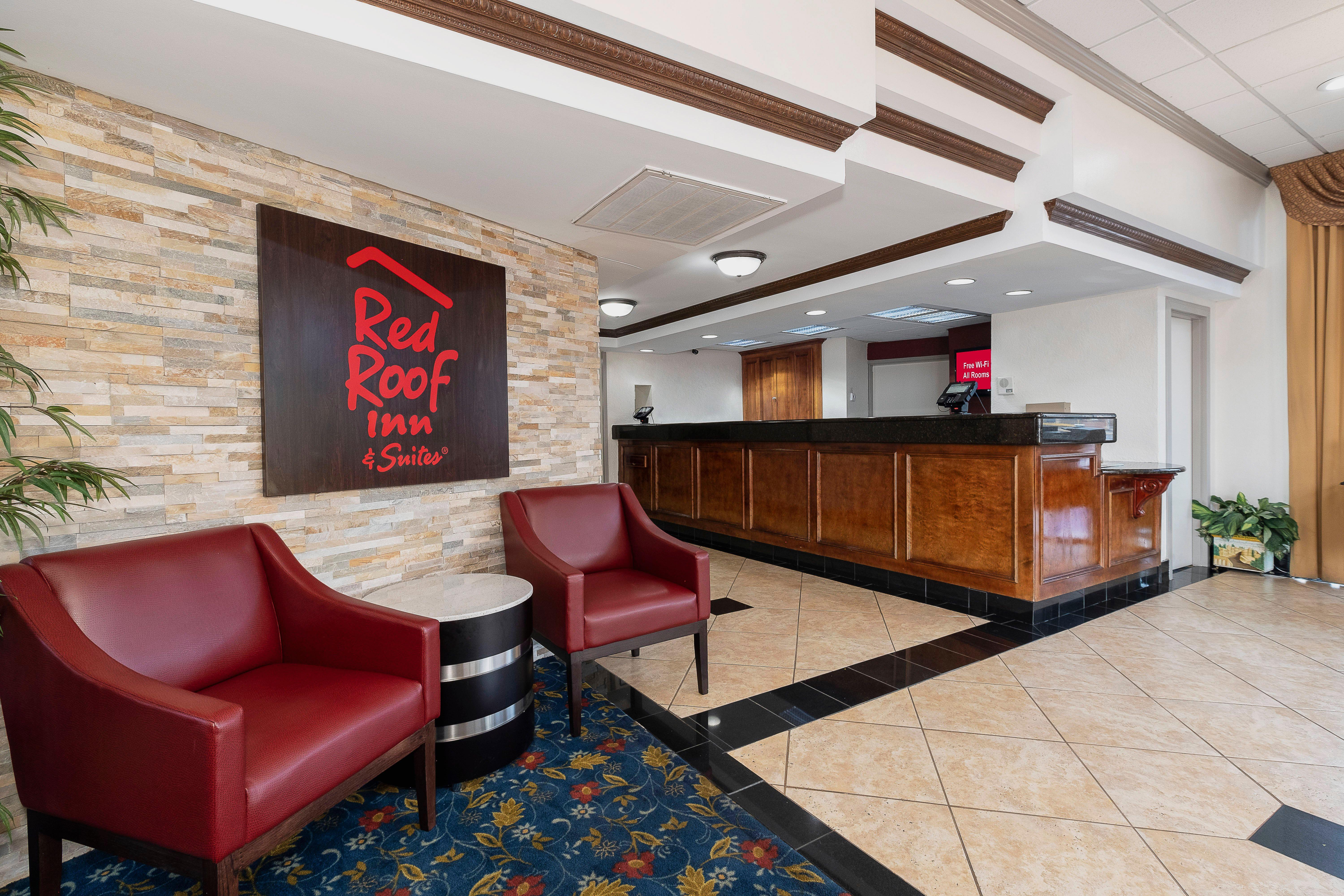 Red Roof Inn & Suites Мейкон Экстерьер фото