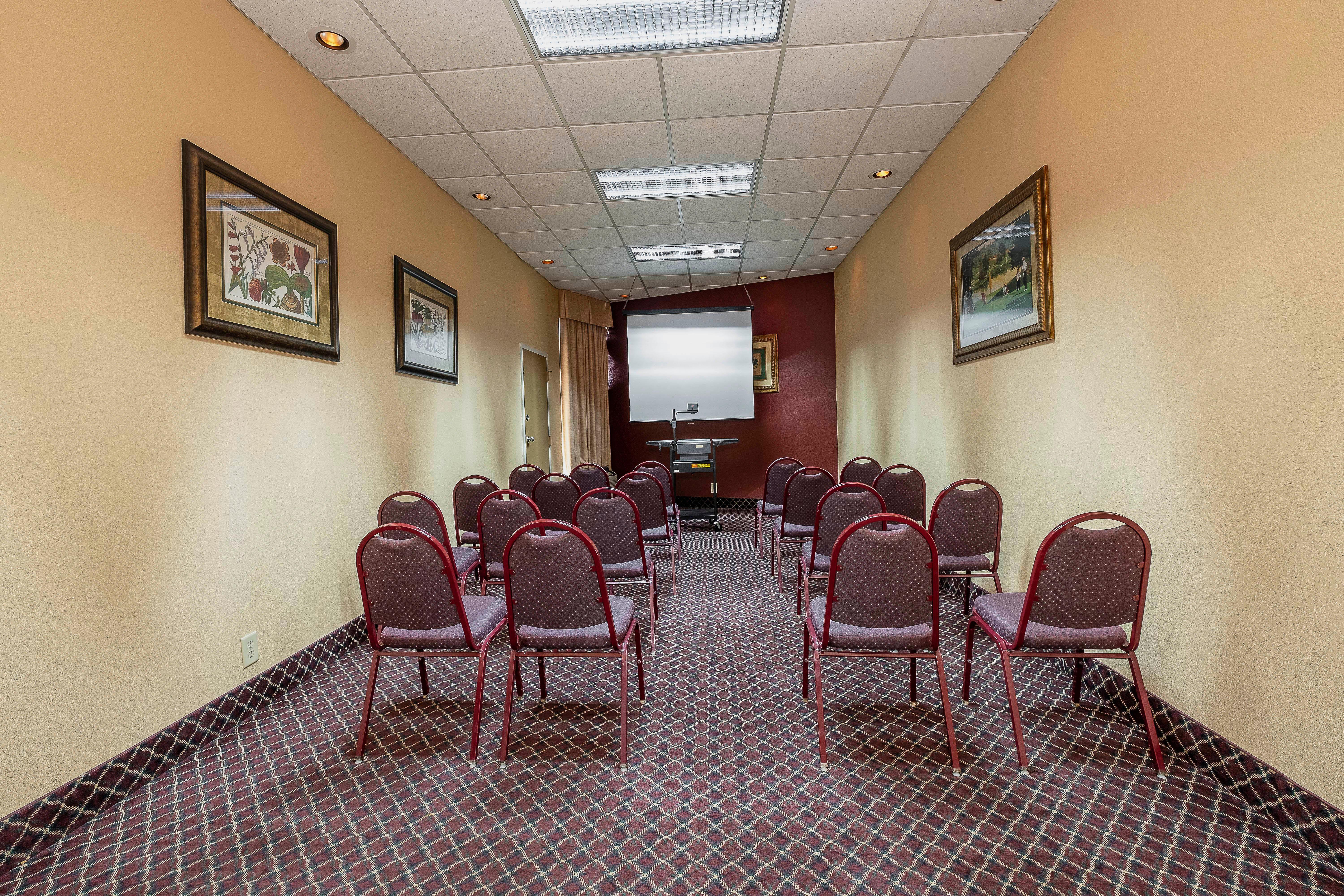 Red Roof Inn & Suites Мейкон Экстерьер фото