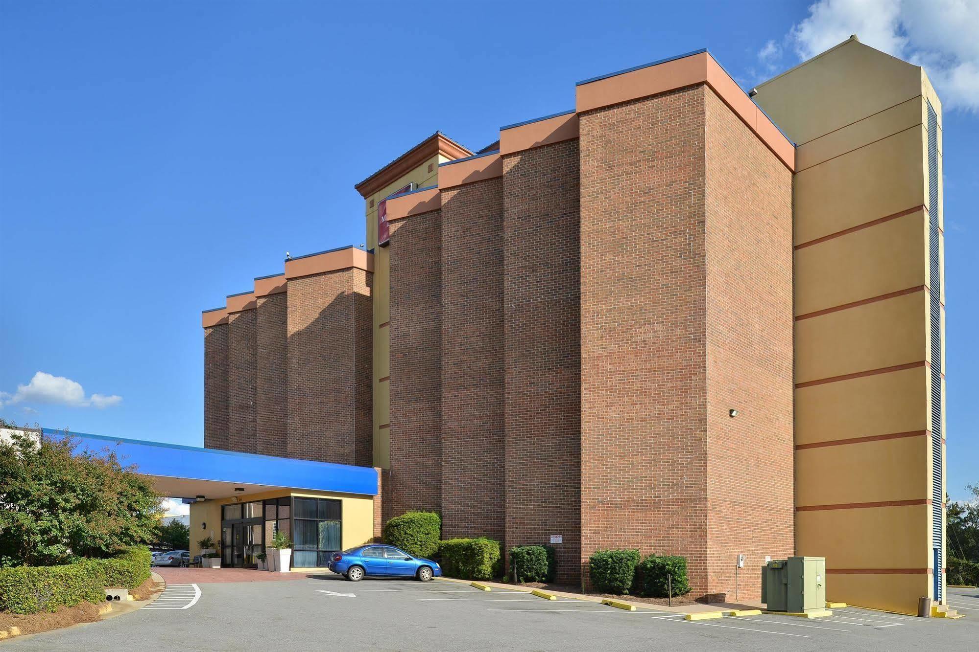Red Roof Inn & Suites Мейкон Экстерьер фото