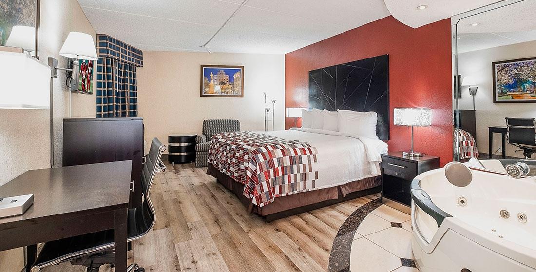 Red Roof Inn & Suites Мейкон Экстерьер фото